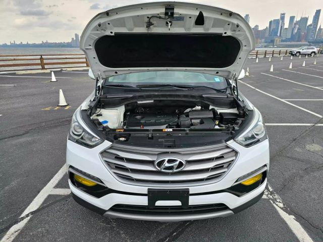 2017 Hyundai Santa Fe Sport Sport Utility 4d - Image 31