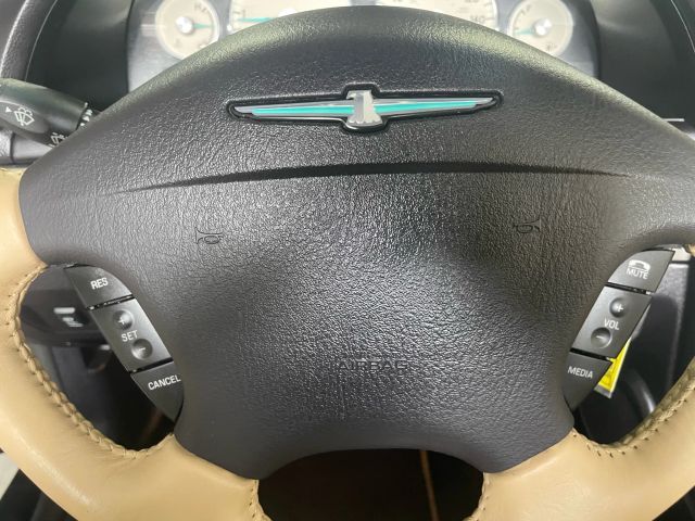 2005 Ford Thunderbird - Image 91