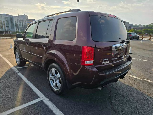 2015 Honda Pilot Ex-l Sport Utility 4d - Image 4