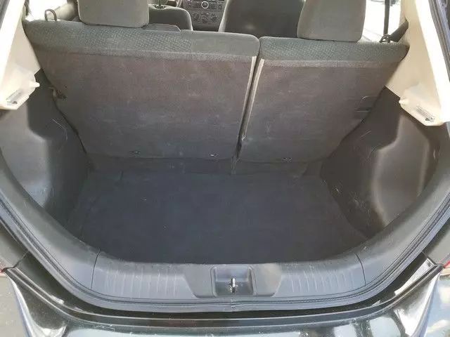 2011 Nissan Versa - Image 5