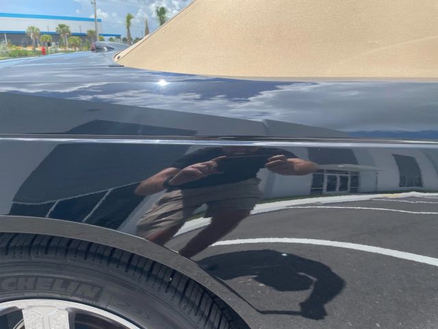 2005 Ford Thunderbird - Image 12