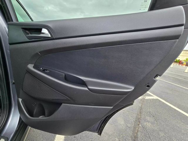 2016 Hyundai Tucson Limited Sport Utility 4d - Image 44