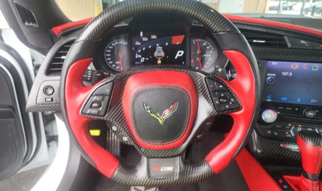 2015 Chevrolet Corvette - Image 8