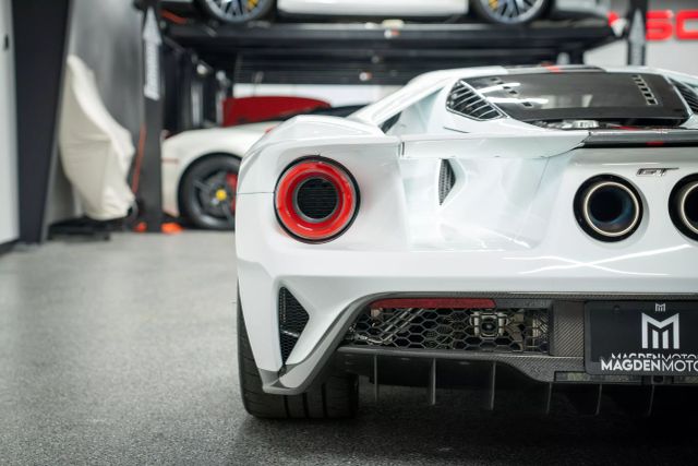2020 Ford Gt Carbon Series - - - Image 15