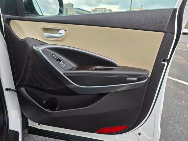 2017 Hyundai Santa Fe Sport Sport Utility 4d - Image 33