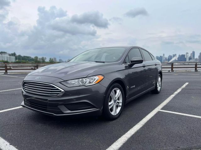 2018 Ford Fusion Se Hybrid Sedan 4d - Image 3