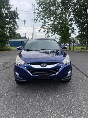 2011 Hyundai Tucson Limited Sport Utility 4d - Image 3