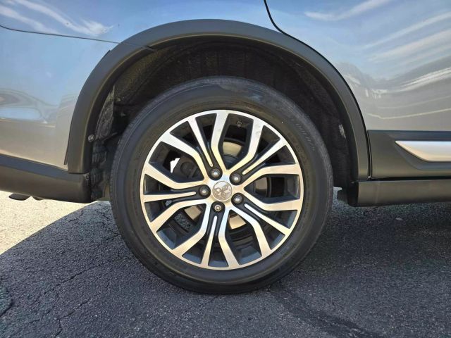 2016 Mitsubishi Outlander Sel Sport Utility 4d - Image 34