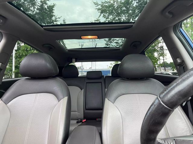 2011 Hyundai Tucson Limited Sport Utility 4d - Image 17