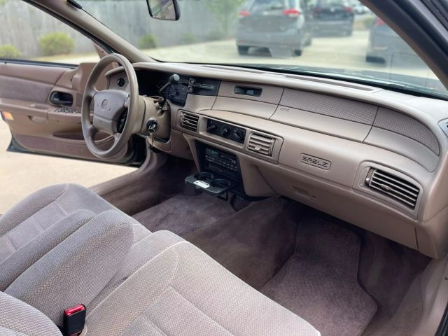 1995 Mercury Sable - Image 10