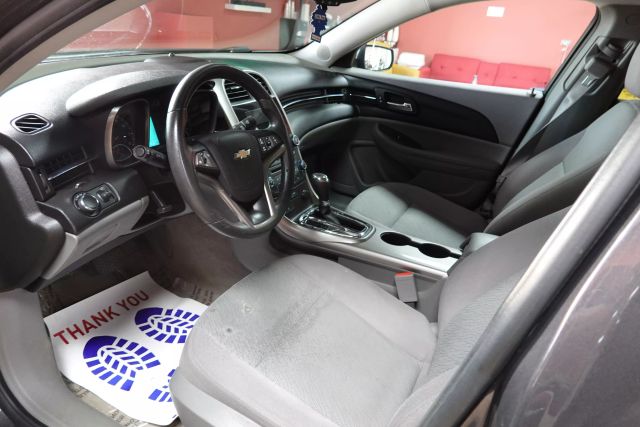 2013 Chevrolet Malibu - Image 8