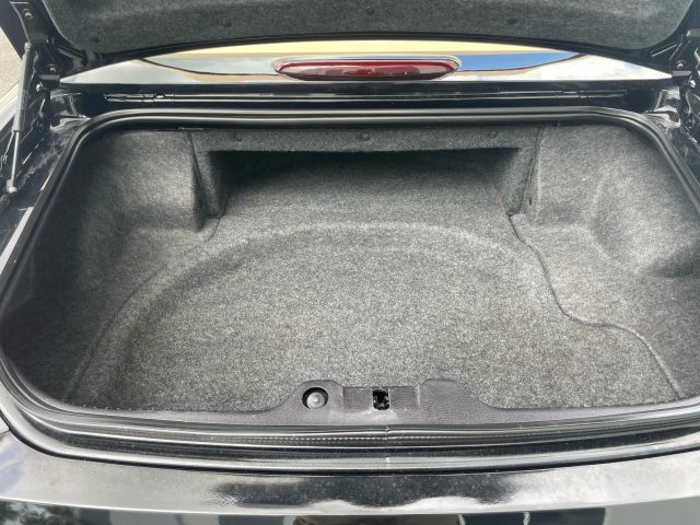 2005 Ford Thunderbird - Image 67