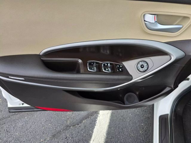2017 Hyundai Santa Fe Sport Sport Utility 4d - Image 32