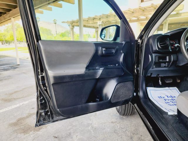 2019 Toyota Tacoma Access Cab - Image 20