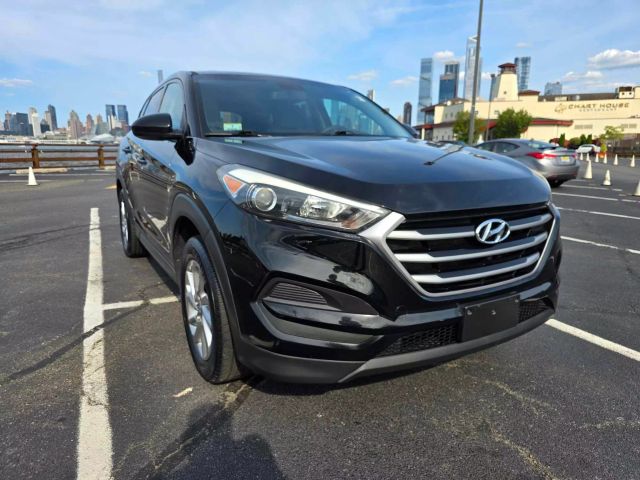 2018 Hyundai Tucson Se Sport Utility 4d - Image 1