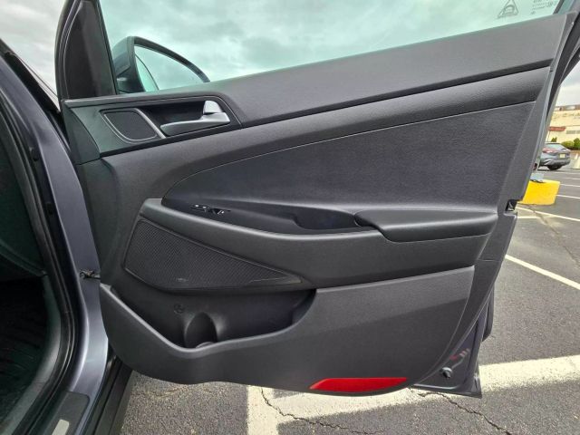 2016 Hyundai Tucson Limited Sport Utility 4d - Image 42