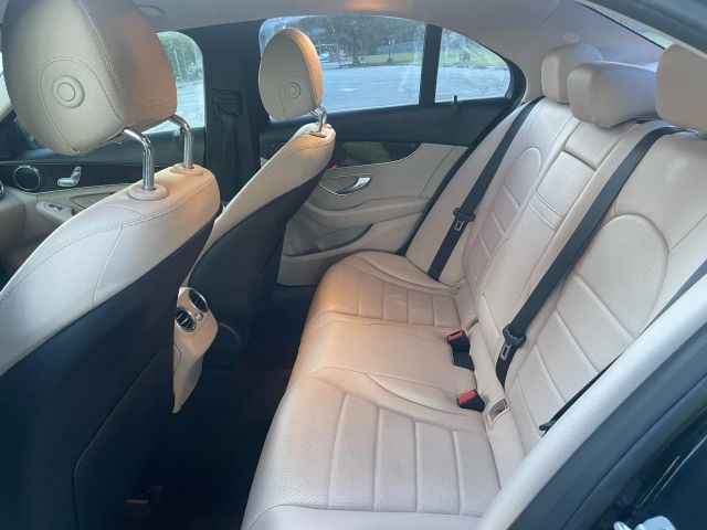 2015 Mercedes-benz C-class - Image 18