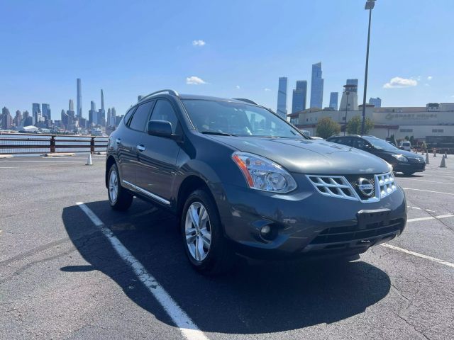 2013 Nissan Rogue Sv Sport Utility 4d - Image 1