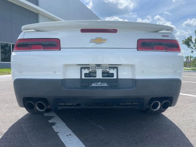 2015 Chevrolet Camaro - Image 19