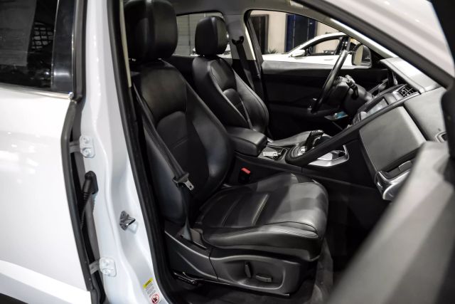 2018 Jaguar E-pace P250 S Sport Utility 4d - Image 38