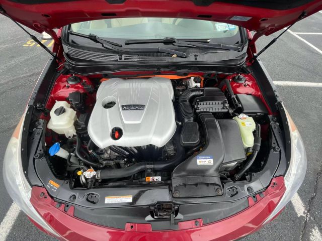 2015 Hyundai Sonata Hybrid Sedan 4d - Image 29