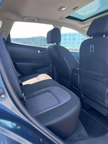 2013 Nissan Rogue Sv Sport Utility 4d - Image 19