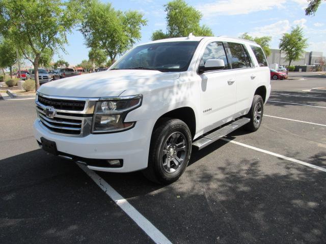 2016 Chevrolet Tahoe LT photo 2