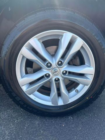 2013 Nissan Rogue Sv Sport Utility 4d - Image 40