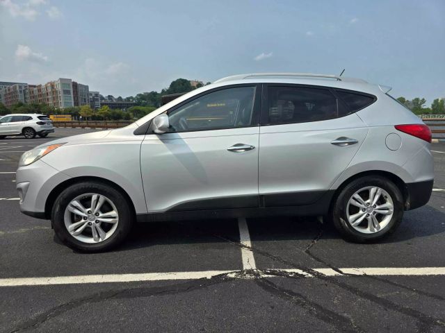 2011 Hyundai Tucson Gls Sport Utility 4d - Image 8