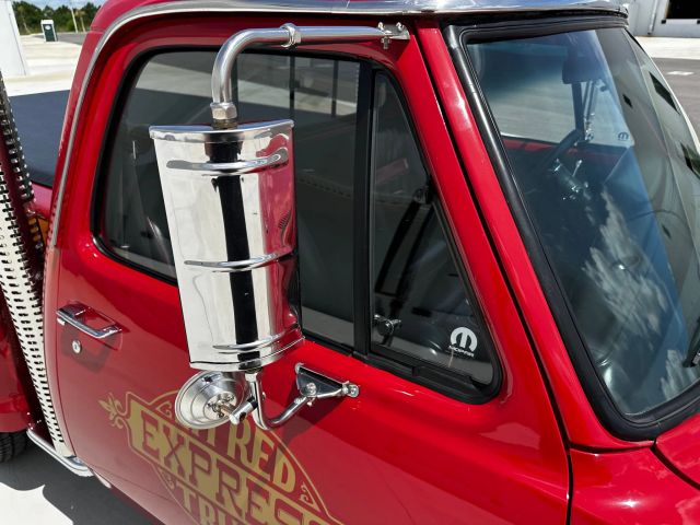 1979 Dodge Tradesman - Image 29