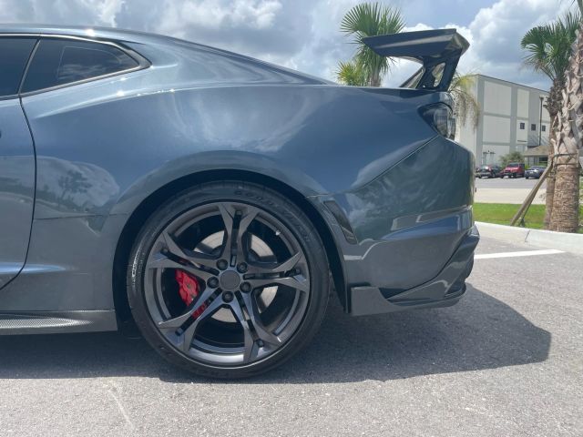 2023 Chevrolet Camaro - Image 36