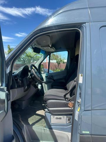 2018 Mercedes-Benz Sprinter Cargo Van Base photo 5