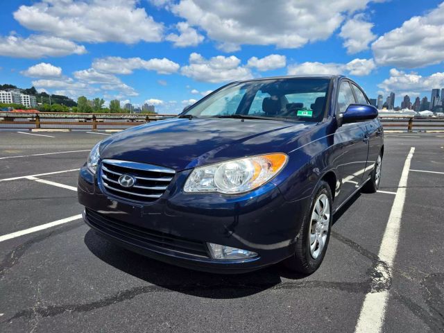 2010 Hyundai Elantra Gls Sedan 4d - Image 4