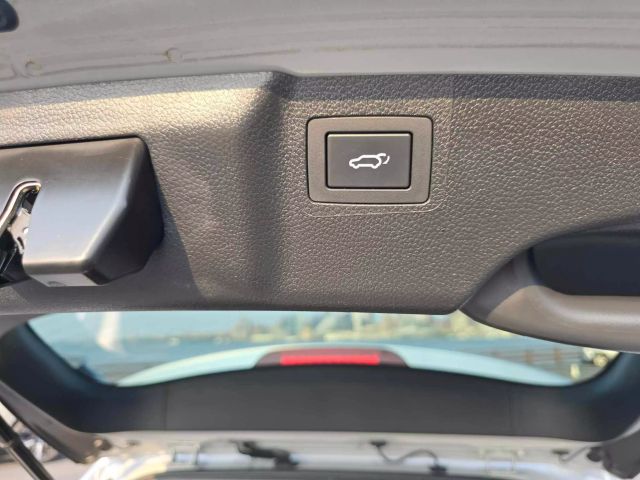 2017 Hyundai Santa Fe Se Ultimate Sport Utility 4d - Image 28