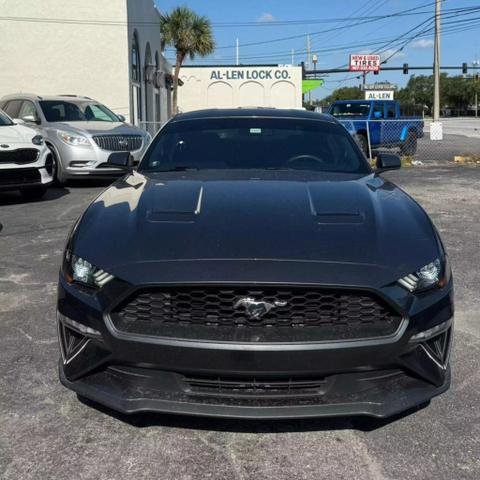 2018 Ford Mustang EcoBoost photo 2