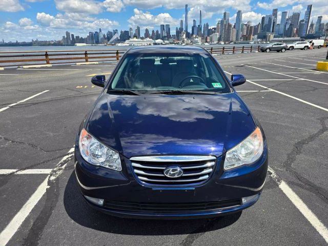 2010 Hyundai Elantra Gls Sedan 4d - Image 3