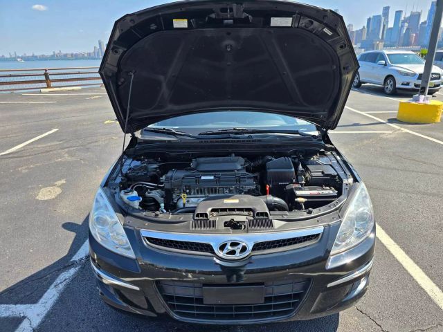 2011 Hyundai Elantra Touring Gls Wagon 4d - Image 30