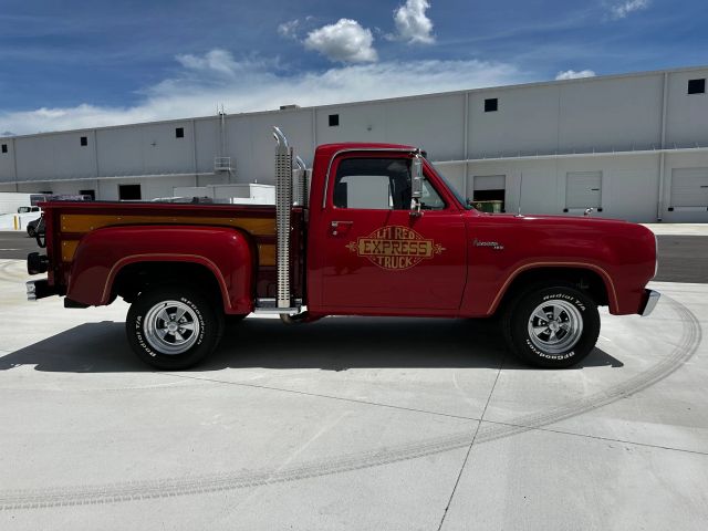1979 Dodge Tradesman - Image 7