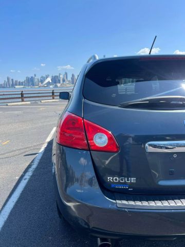 2013 Nissan Rogue Sv Sport Utility 4d - Image 30