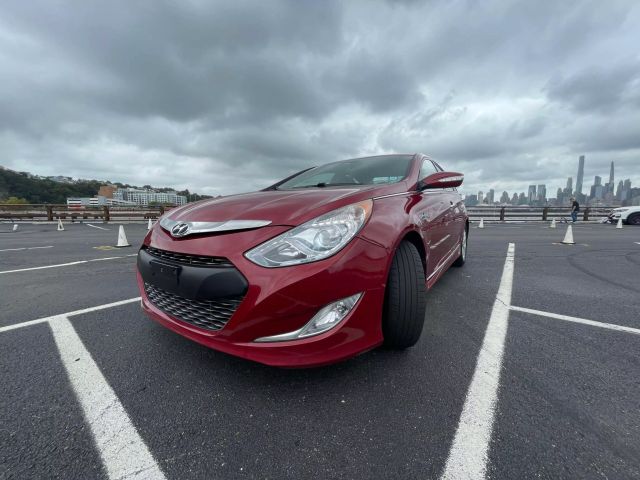 2015 Hyundai Sonata Hybrid Sedan 4d - Image 6