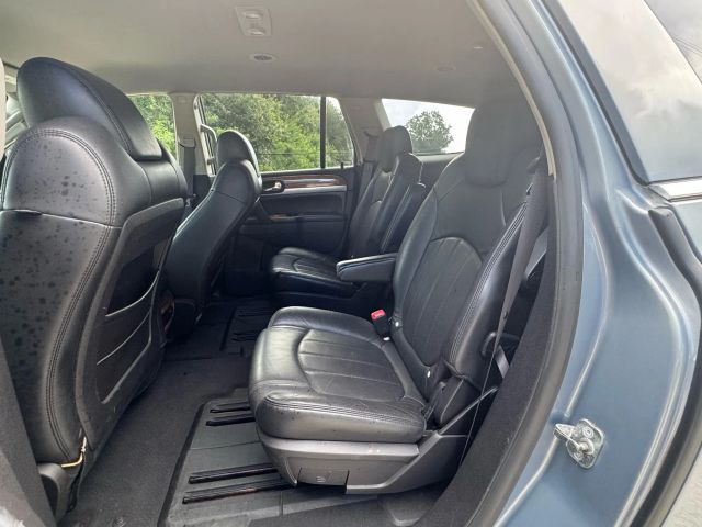 2008 Buick Enclave - Image 11