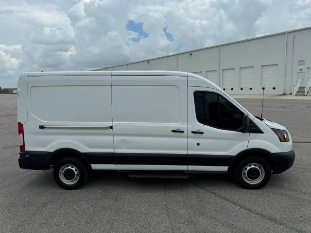 2019 Ford Transit 250 Van - Image 7