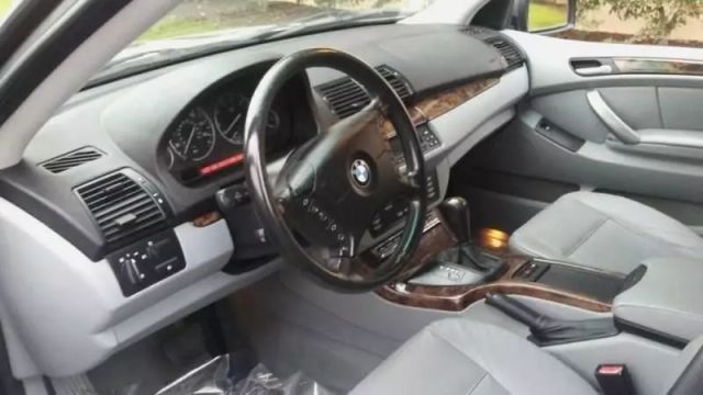 2005 Bmw X5 - Image 13
