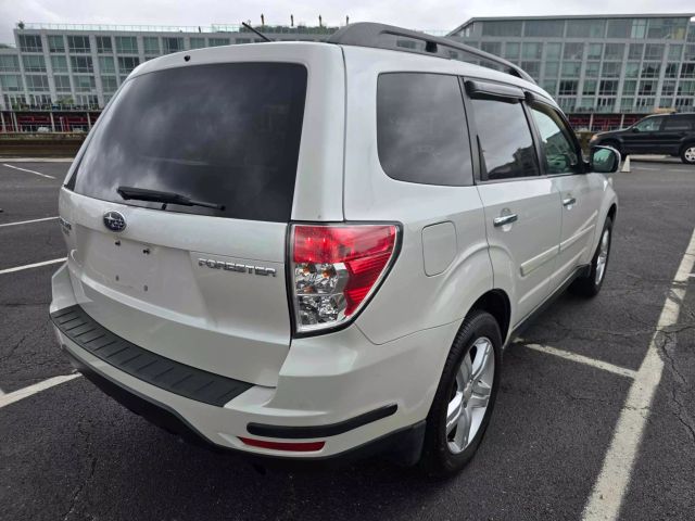 2009 Subaru Forester X Sport Utility 4d - Image 9