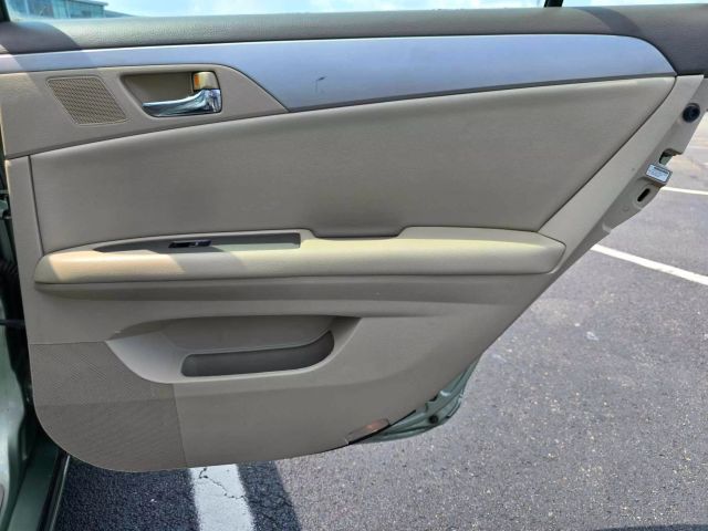 2010 Toyota Avalon Xls Sedan 4d - Image 29