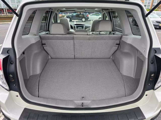 2009 Subaru Forester X Sport Utility 4d - Image 12