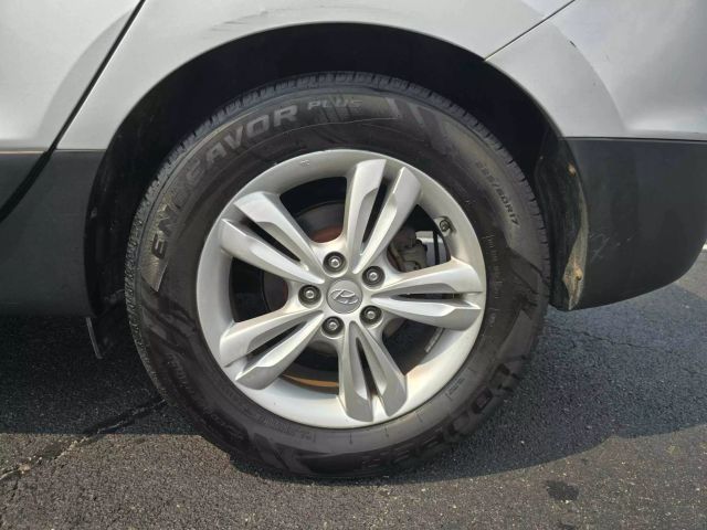 2011 Hyundai Tucson Gls Sport Utility 4d - Image 36