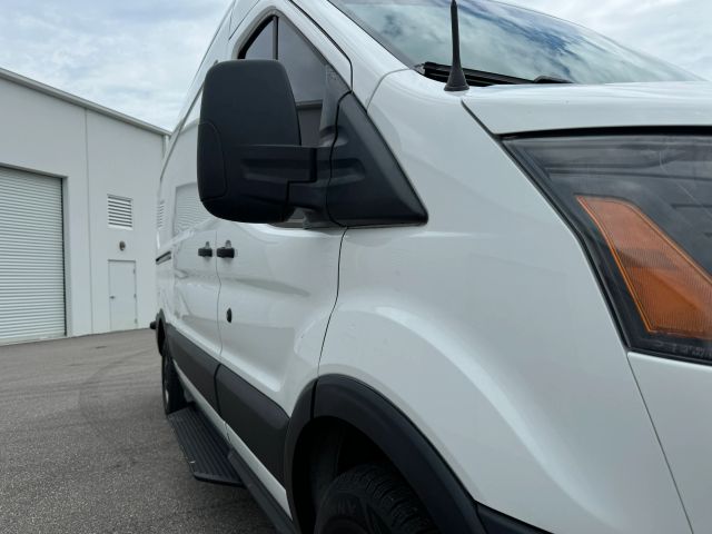 2019 Ford Transit 250 Van - Image 4