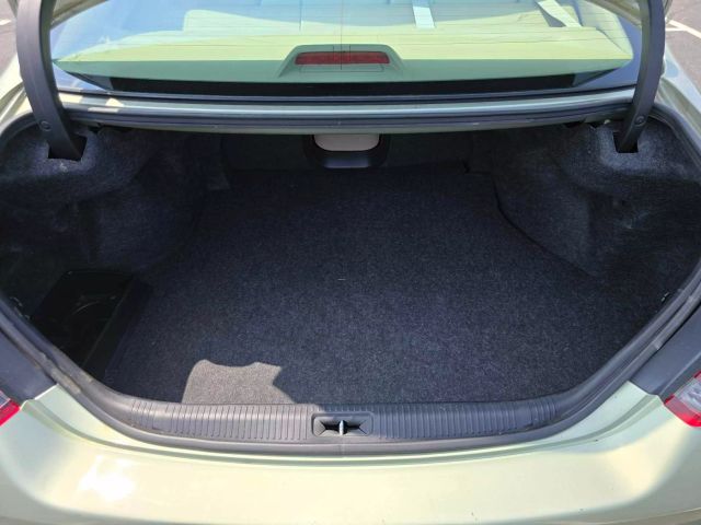 2010 Toyota Avalon Xls Sedan 4d - Image 12