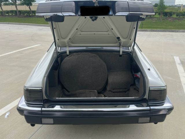 1992 Jaguar Xj - Image 66